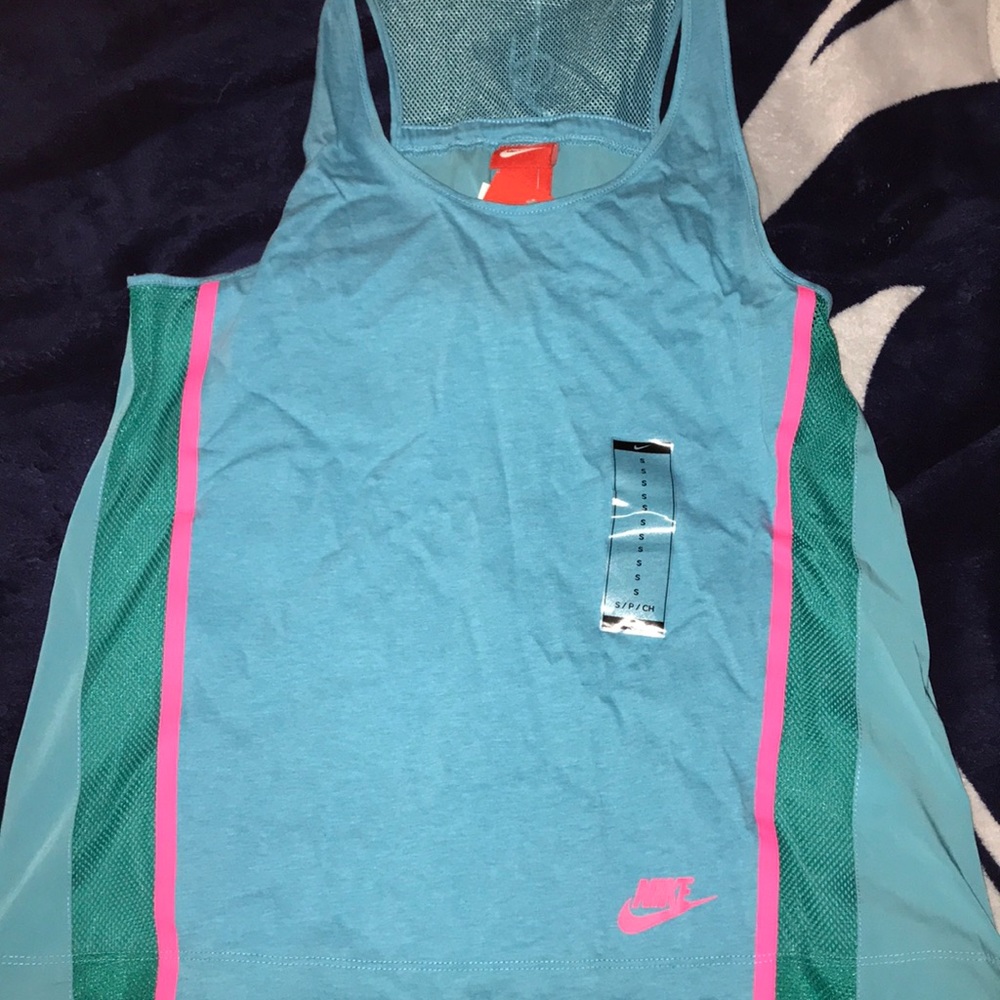 Nike tank top